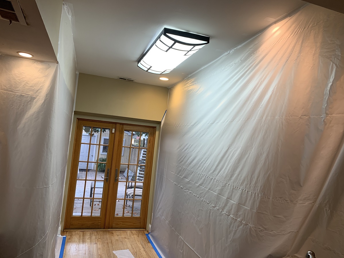 mold containment