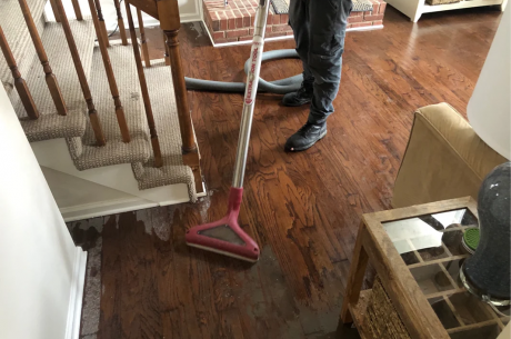 24/7 Rapid Water Damage Service