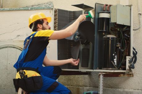 Signs of Mold in Your Home's HVAC System: How to Fix It