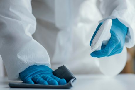 Professional vs. DIY Biohazard Cleanup: What You Need to Know