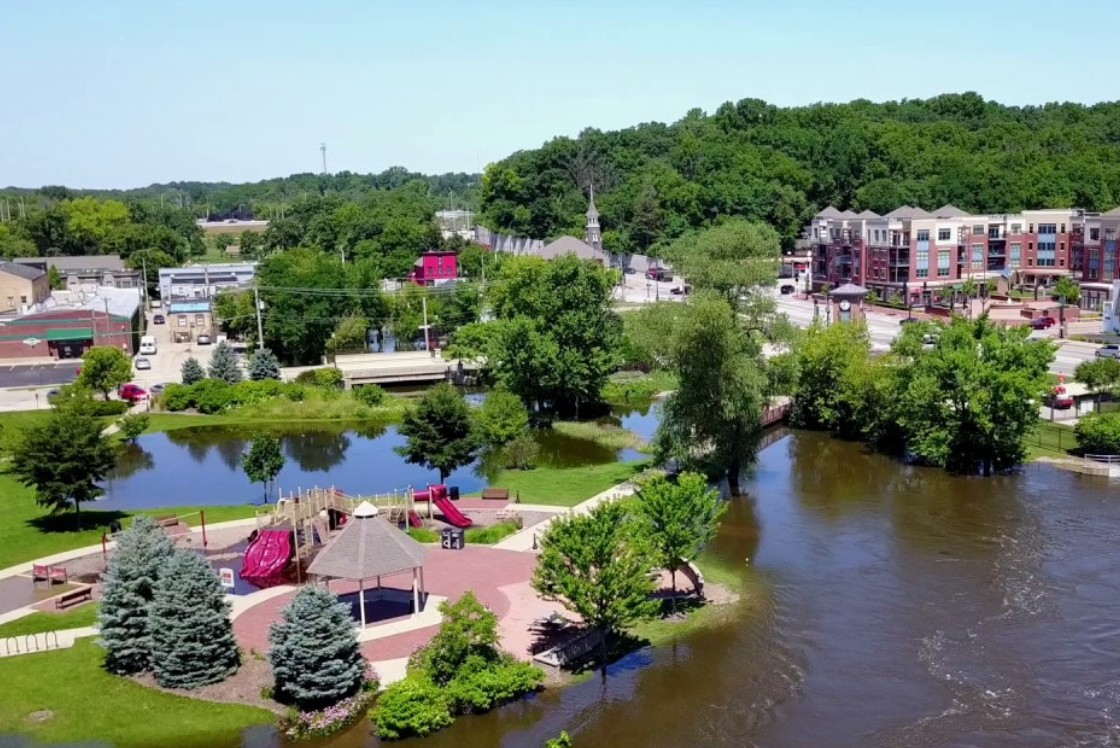 Water & Fire Damage Restoration in Algonquin, IL