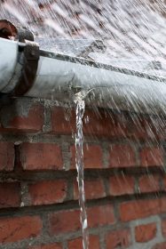 professional storm damage roof repair in bloomington