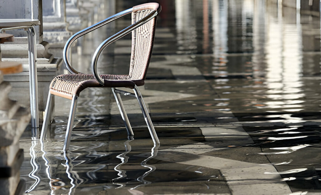 commercial water damage restoration in Bradenton