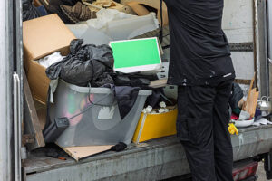 Hoarding Cleanup Services in Longboat Key: A Respectful Process for Families