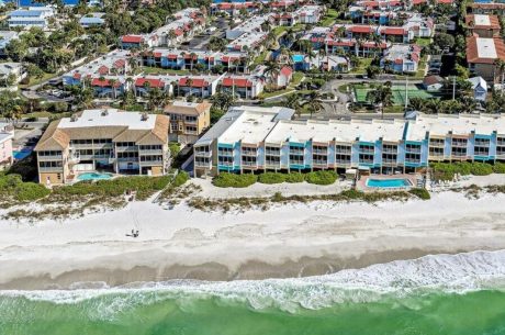 Water, Fire & Mold Cleanup Services in Bradenton Beach, FL