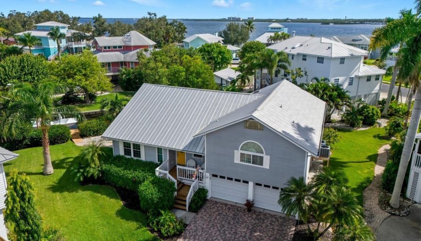 Water Damage Restoration in Rubonia