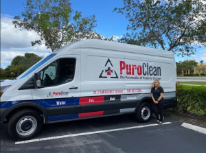 professional after death house cleaning team arriving at a Bradenton Florida residence