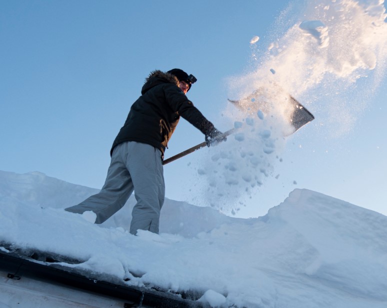ice dams and winter water damage