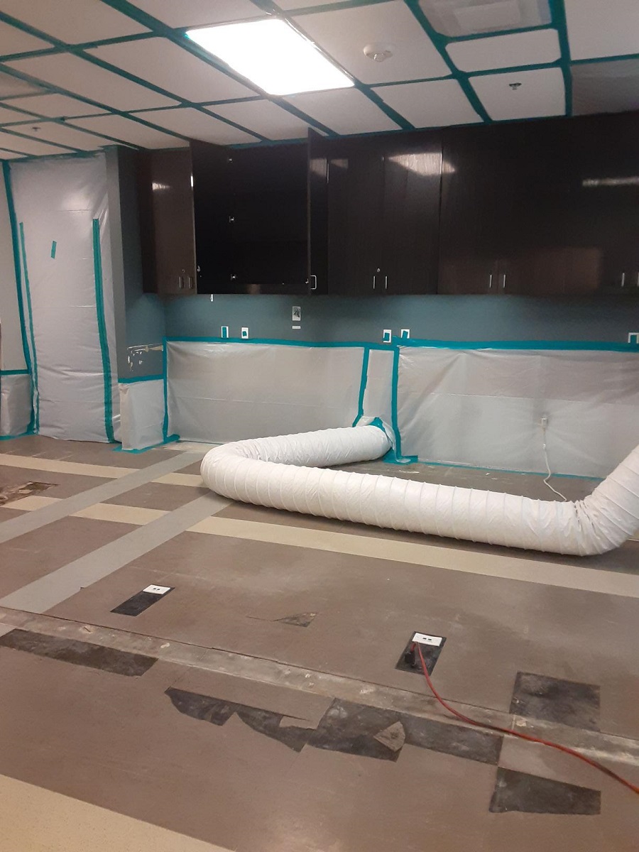 mold containment