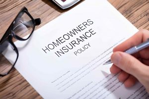 Does homeowners insurance cover water damage