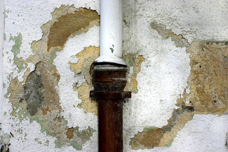 burst pipe water damage restoration in Davenport