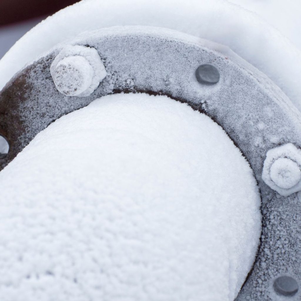 prevent pipes from freezing