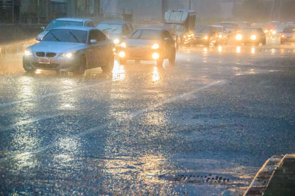 Heavy rains are affecting the flow of traffic.