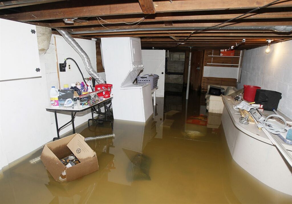basement flood cleanup services