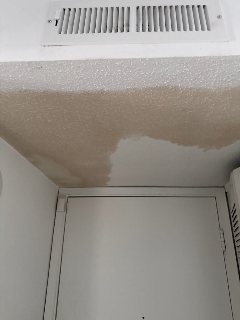 bathtub leak
