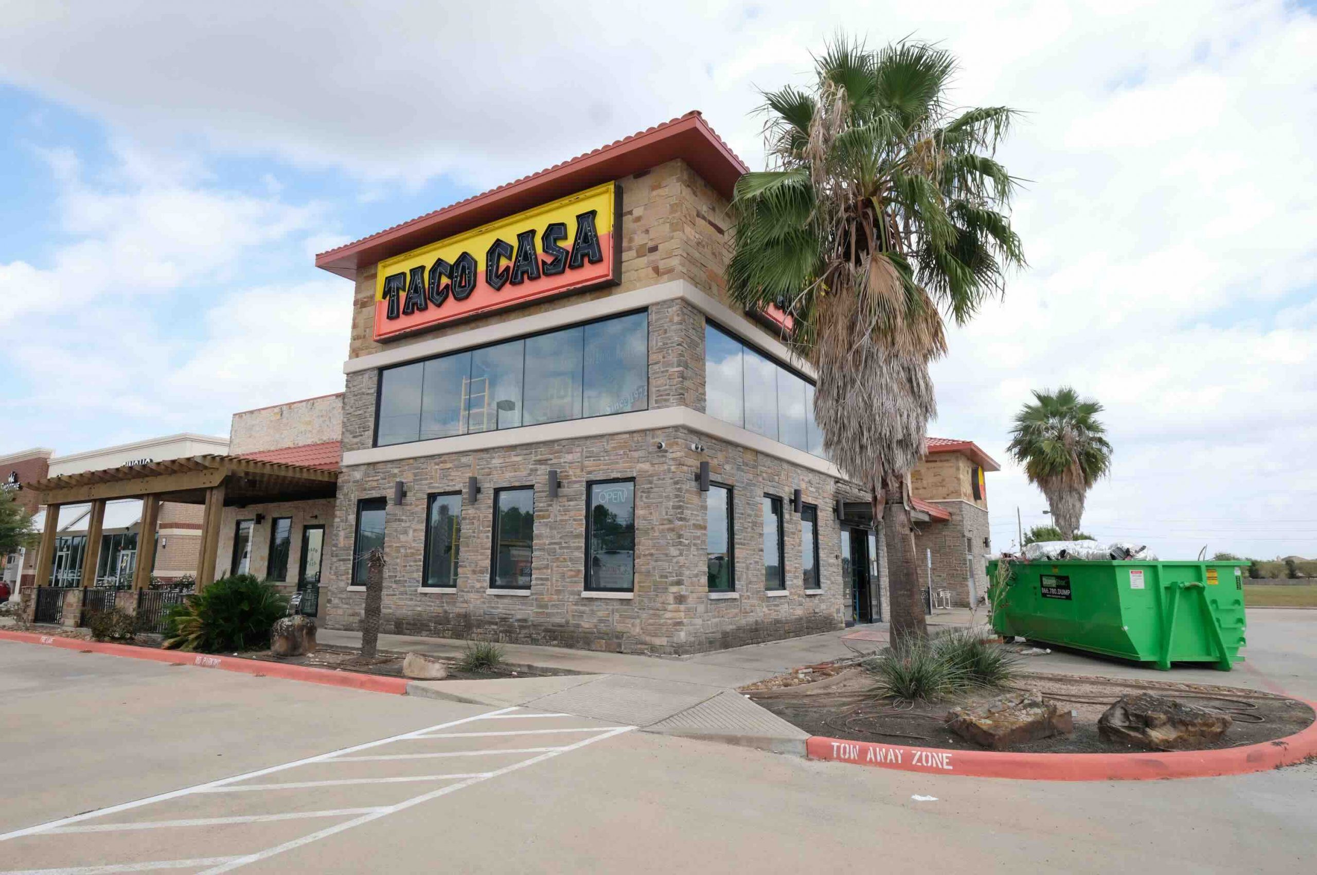 Commercial Mold Case Study: How PuroClean of Central Southwest Houston Tackled a Complex Mold Issue at Taco Casa
