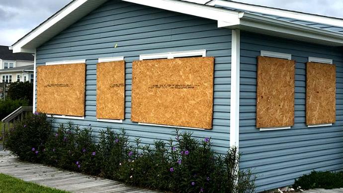 Long Island home prepared for hurricane storm