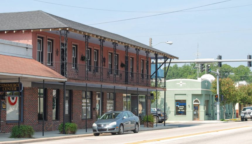 Macclenny, FL homeowners and businesses rely on PuroClean of Jacksonville Southbank for quick, expert restoration from water, fire, mold, and biohazard damage.