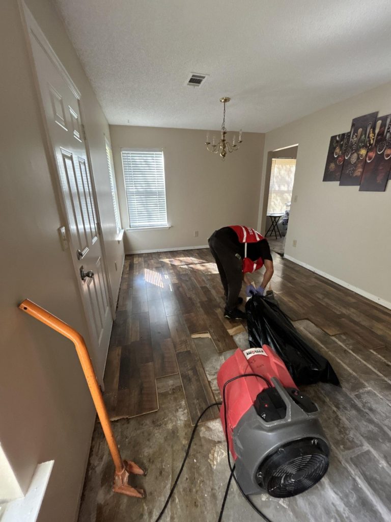 Puroclean Specialist Fixing a water damage in Grayson, GA