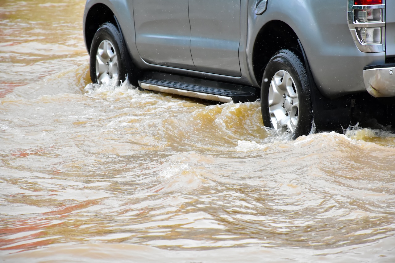 Staying Afloat: 15 Flash Flood Safety Tips You Can Rely On