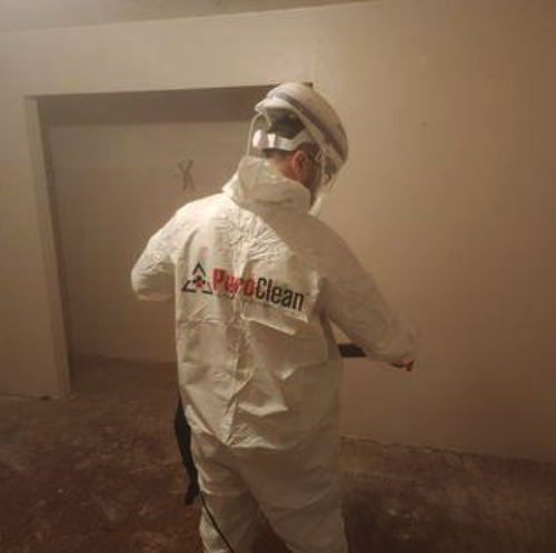 PuroClean techs conducting meth lab cleanup in Seattle3