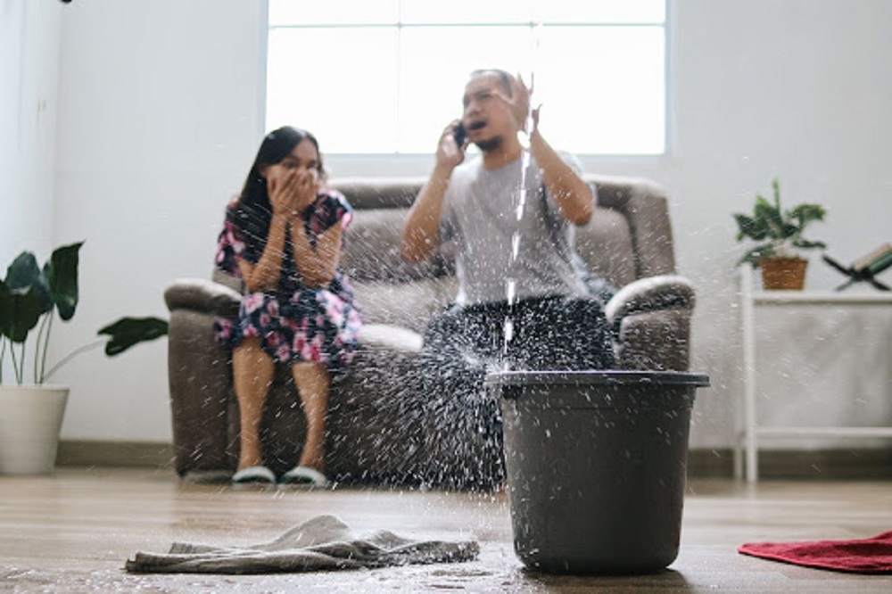 How to Ensure Professional Water Damage Restoration for Your Marco Island Business