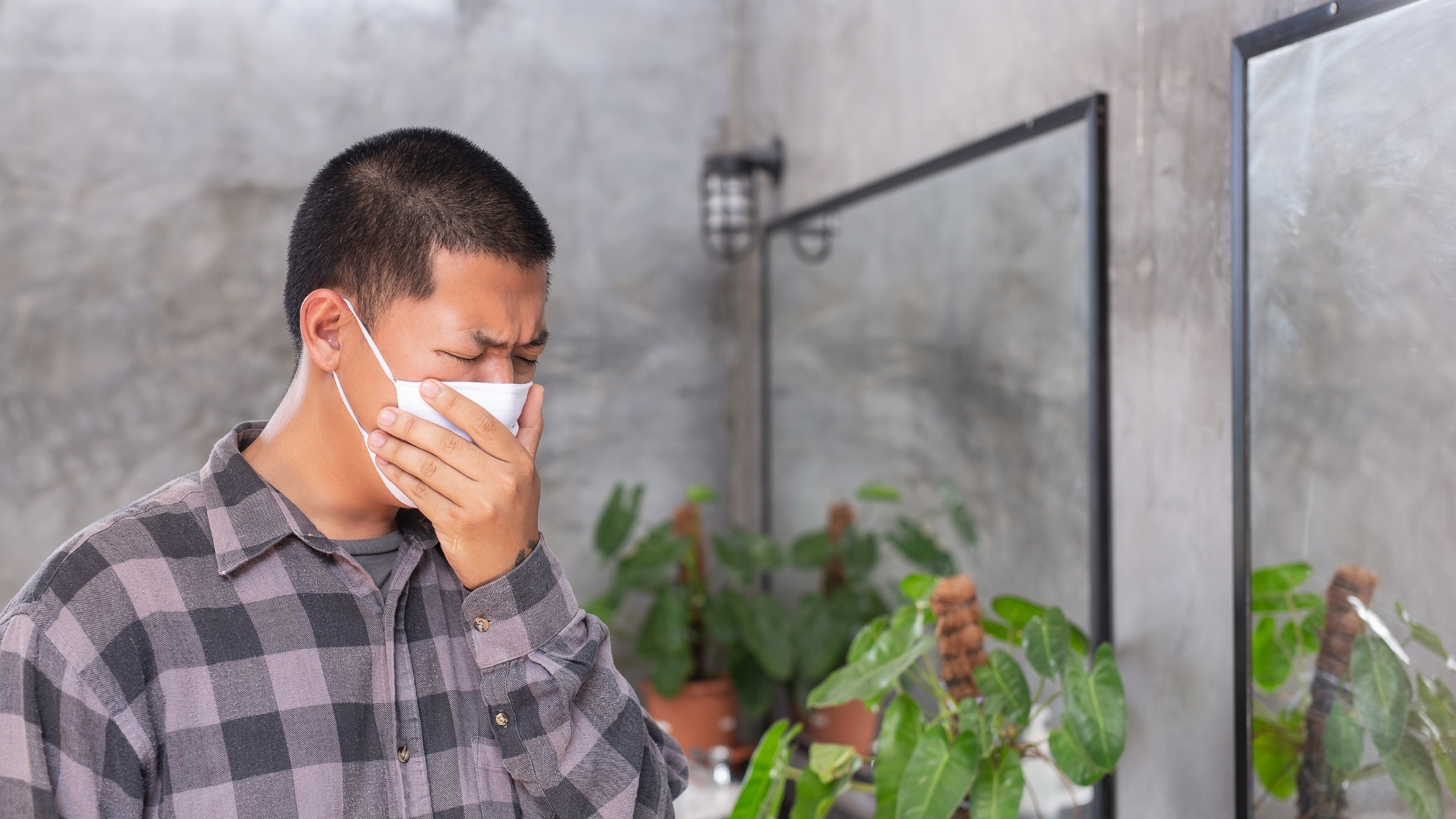 What Mold Exposure Symptoms Reveal About Your Home