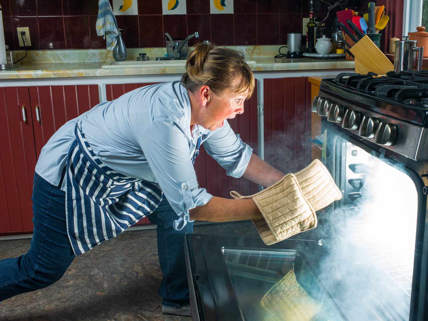 6 Common Mistakes That Could Catch Your Oven on Fire