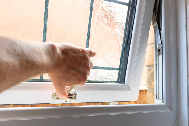 bathroom window open