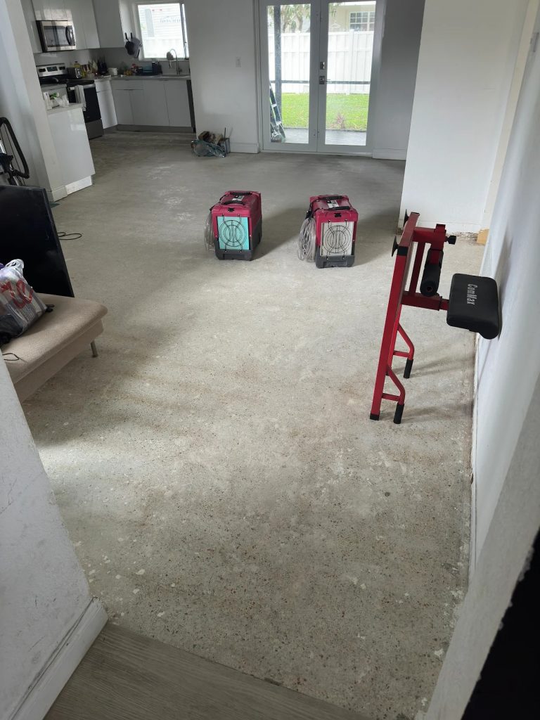 Water-Damage-Restoration-in-Coral-Gables-Home