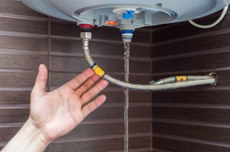 Water Heater Flooding: 7 Urgent Actions To Take