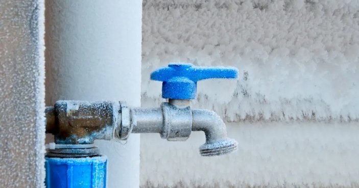 How to Prevent Frozen Pipes and What to Do to Unfreeze Them in New Bedford, Fall River & Cape Cod, MA