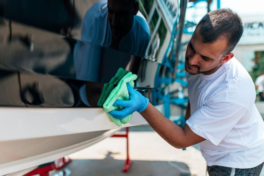 boat & yacht cleaning