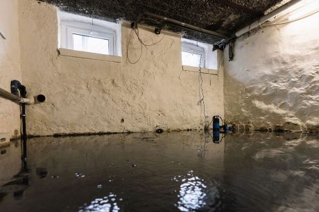 Emergency Water Damage Cleanup in Overland Park