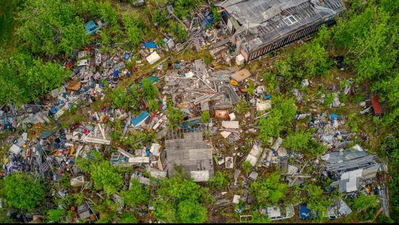 Hoarding Cleanup Is Always a Stressful Time – Why Calling the Pros Can Help Alleviate That Stress