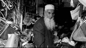 Hoarding Cleanup Services Near Loch Lloyd