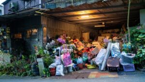 Hoarding Cleanup Services Near Prairie Village