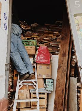 Hoarding Cleanup Services in Loch Lloyd