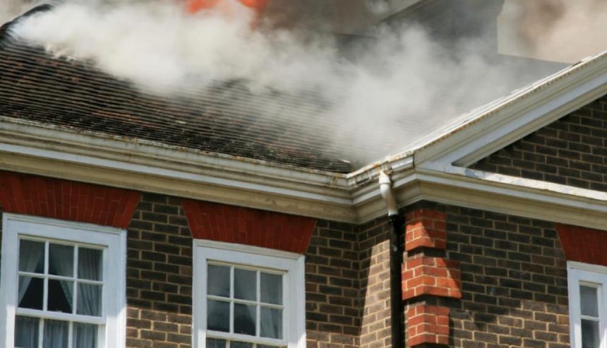 How Do You Clean Up Smoke Damage from a House Fire in Alsip, IL_