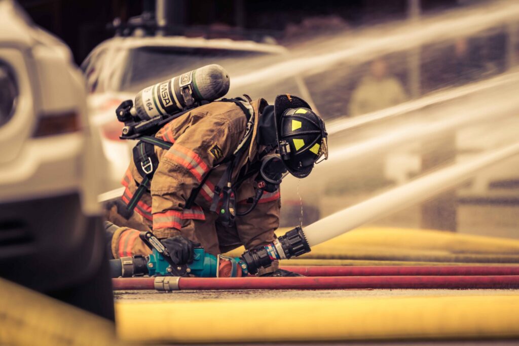 How to Find the Best Water and Fire Mitigation Company