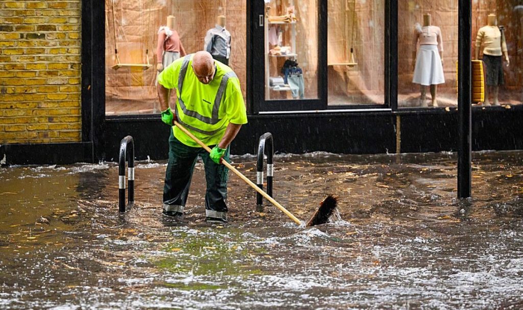 Emergency Flood Damage Cleanup Company in Plantation Florida 1