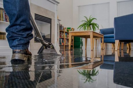 24/7 Water Damage Restoration Service in Plantation, Florida.