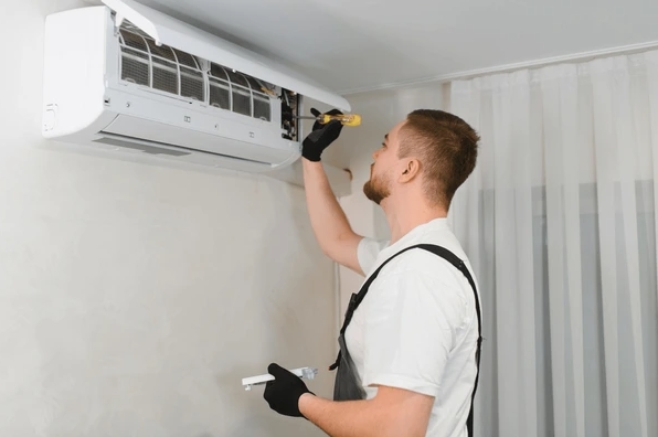 HVAC system lifespan extended through air duct cleaning benefits in South Florida