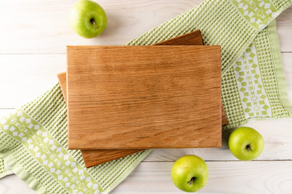how to sanitize cutting boards