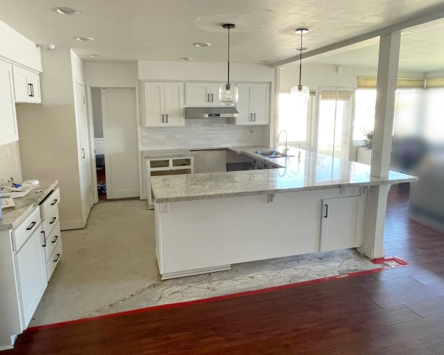 When a Kitchen Drain Fails: Managing a Category 2 Water Loss in San Carlos