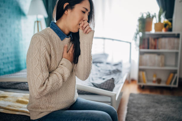 Is White Mold Dangerous to Breathe? 