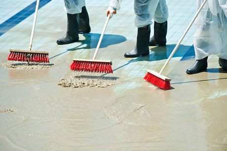 What the Best House Flooding Cleanup Companies Do That DIY Can't