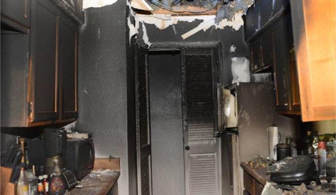 Water Leak Corrosion Effects on Walls and Property Damage: 5 Serious Causes and Restoration Tips for Homeowners