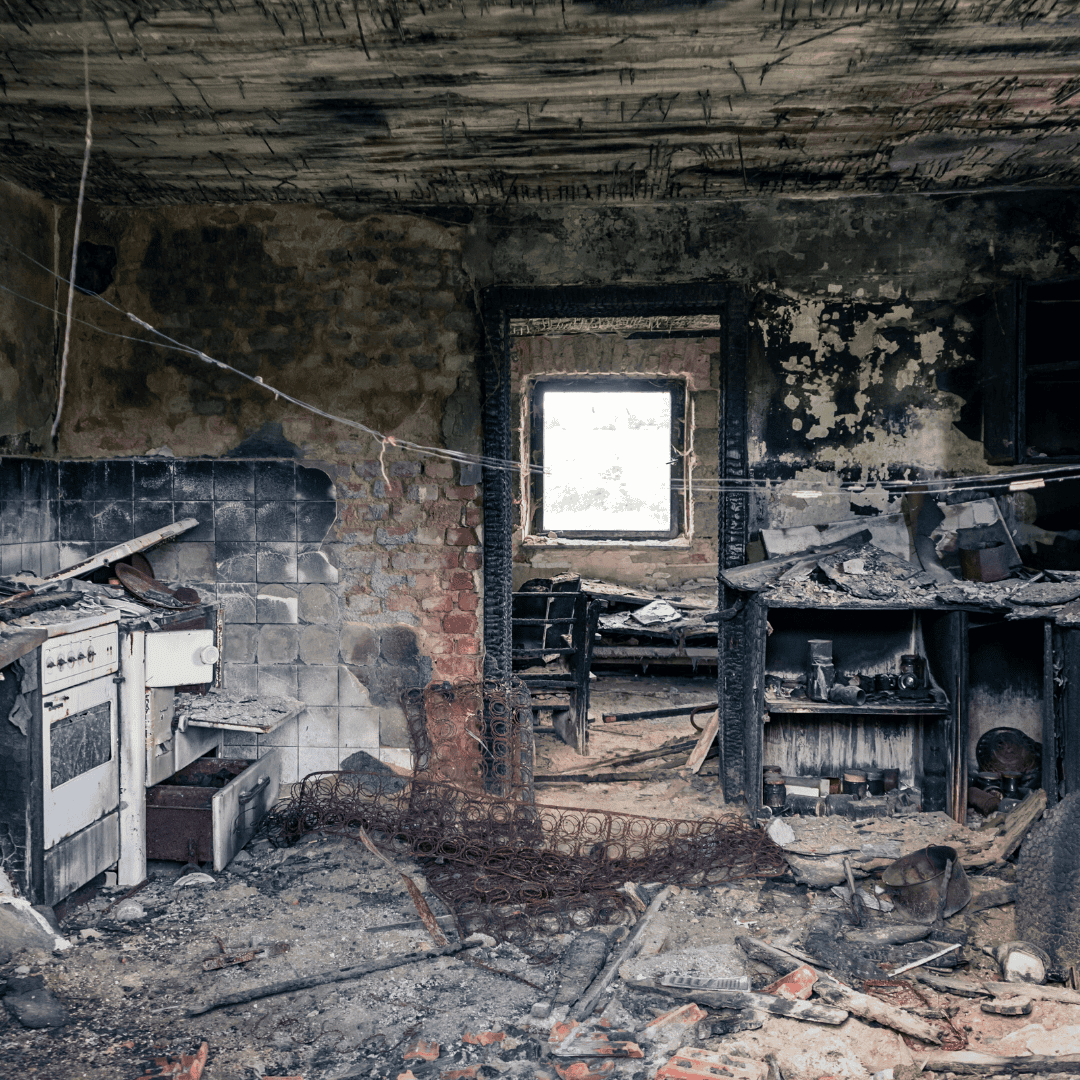 7 Alarming Signs You Need a Turlock Fire Damage Restoration Service Immediately