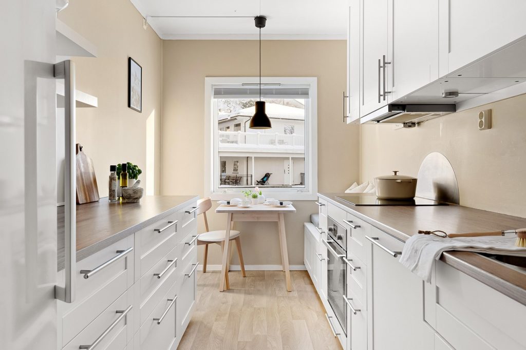 Kitchen remodeling in Queens NY with modern cabinets and stone countertops